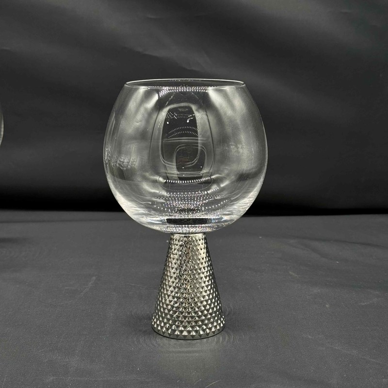 คุณภาพ Electroplate Diamond Base Wine Glass Set โรงงาน