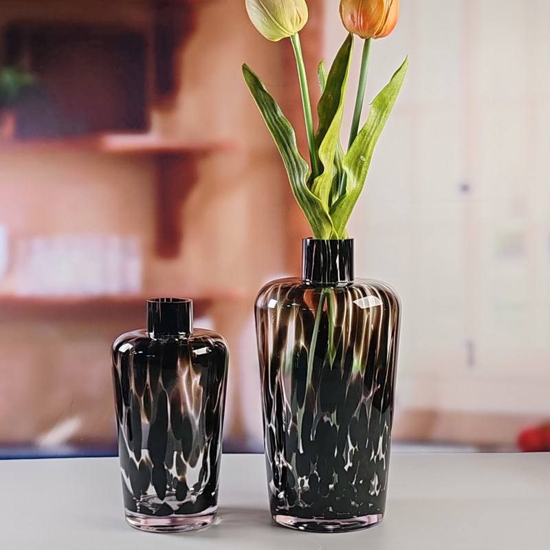 คุณภาพ Handmade Amber Glass Vase Modern Unique Vase for Table Centerpiece Decorative Flower Vases for Home Office Wedding(S size) โรงงาน