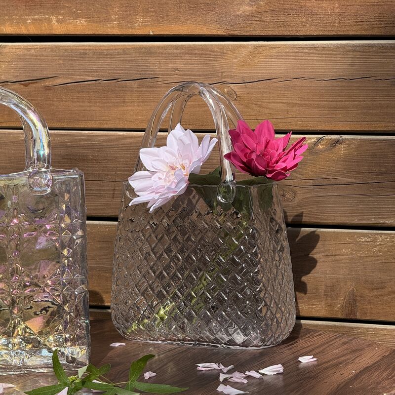 คุณภาพ Hand-Blown Diamond Pattern Glass Handbag Vase - Versatile Decorative Centerpiece for Home & Wedding Decor โรงงาน