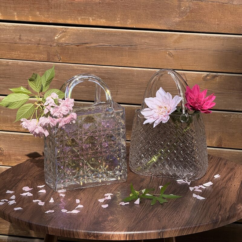 คุณภาพ Hand-Blown Diamond Pattern Glass Handbag Vase - Versatile Decorative Centerpiece for Home & Wedding Decor โรงงาน