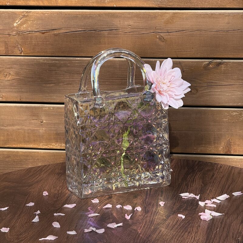 คุณภาพ Hand-Blown Diamond Pattern Glass Handbag Vase - Versatile Decorative Centerpiece for Home & Wedding Decor โรงงาน