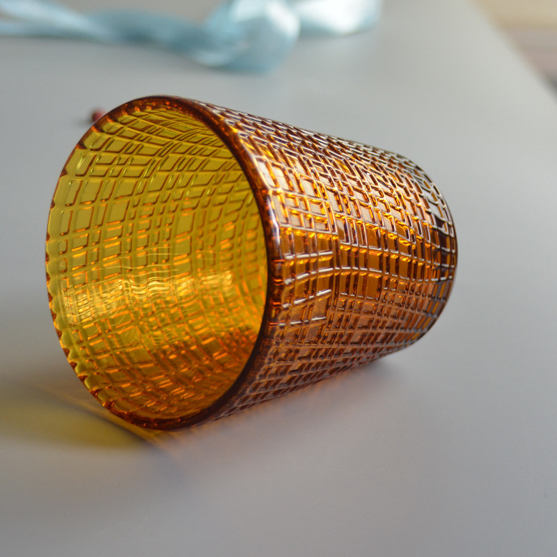 คุณภาพ Embossed Linen Pattern Solid Amber Glass Tea Light Holders โรงงาน