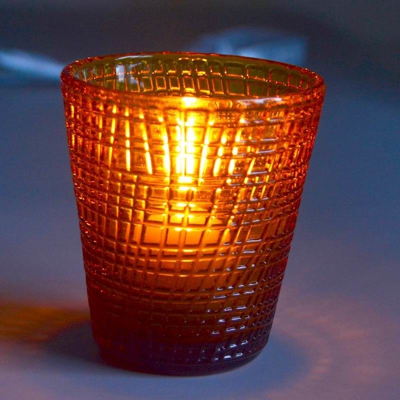 คุณภาพ Embossed Linen Pattern Solid Amber Glass Tea Light Holders โรงงาน