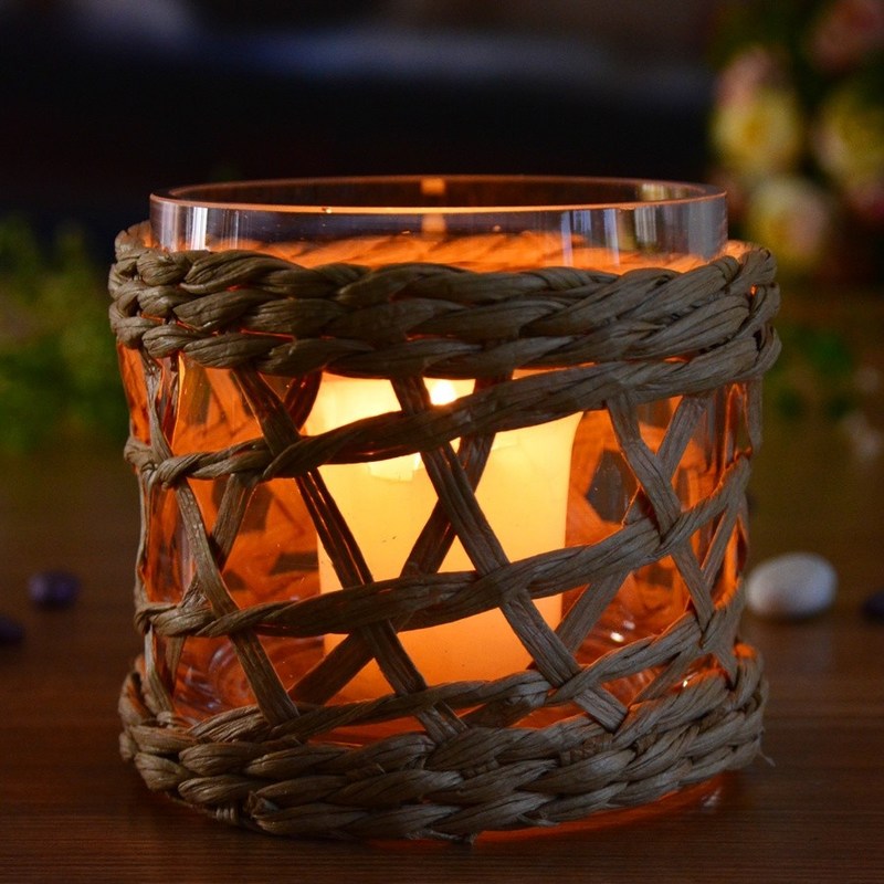 คุณภาพ Round Creative Glass Candle Holders With Wicker Sleeve โรงงาน