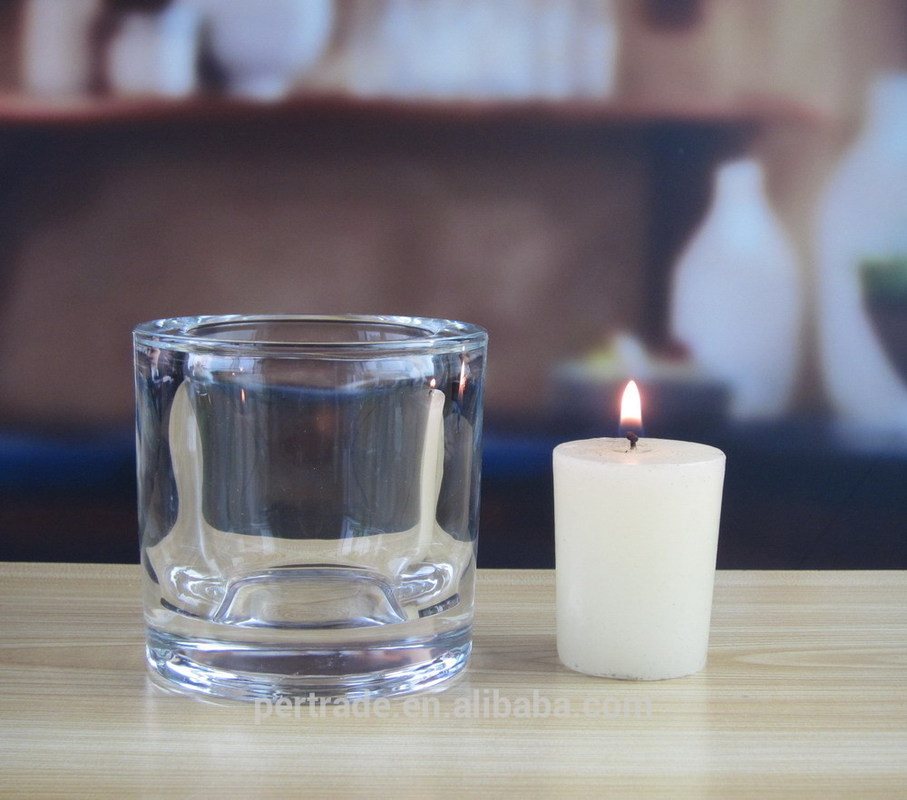 คุณภาพ Thick Wall Glass Cylinder Candle Holders For Table Decoration โรงงาน