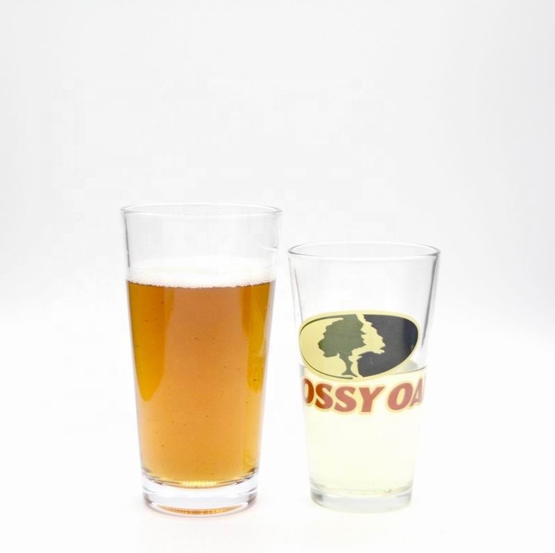 คุณภาพ Tall Giant 20 Oz Pint Craft Beer Glasses With Color Decal โรงงาน