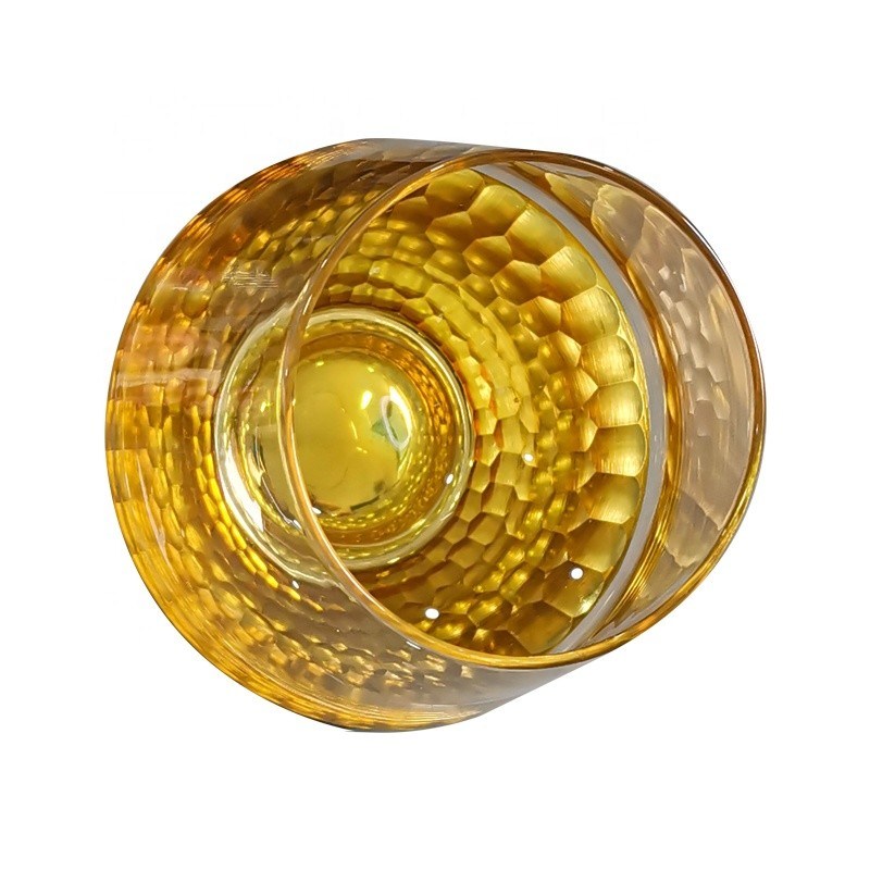 คุณภาพ 400ml Hand Cut Gold Honeycomb Crystal Wine Glasses โรงงาน