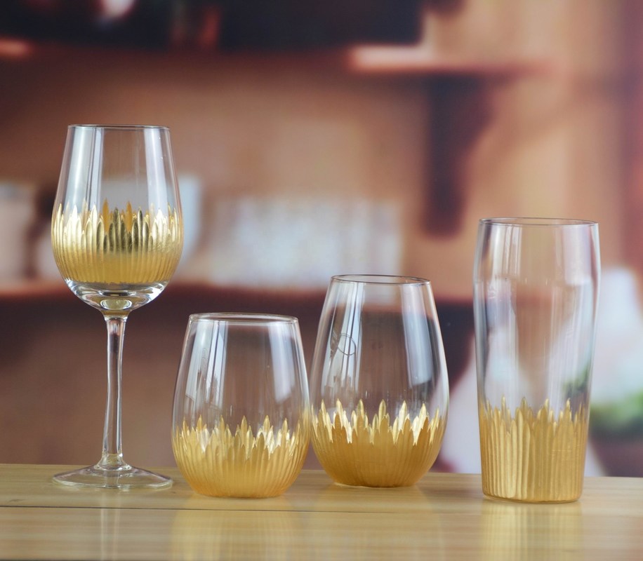 คุณภาพ 450ml Gold Cutted Honeycomb Stemless Crystal Wine Glass โรงงาน
