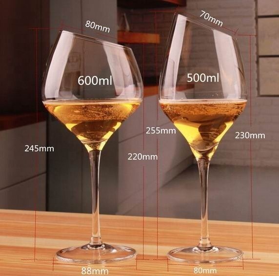 คุณภาพ Customized Slanted Top Edge 450ml Fine Crystal Glasses โรงงาน