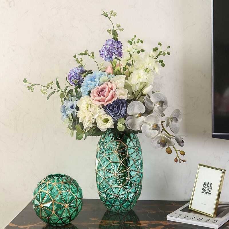คุณภาพ Creative Handpainted Decorative Glass Vase For Wedding โรงงาน