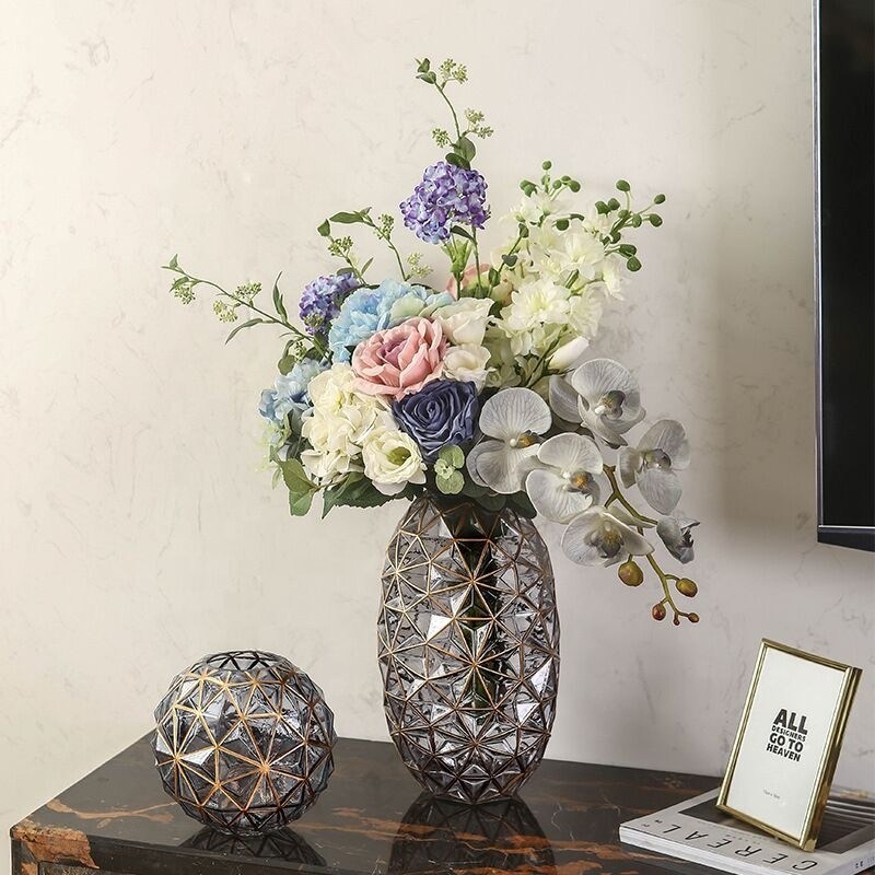 คุณภาพ Creative Handpainted Decorative Glass Vase For Wedding โรงงาน