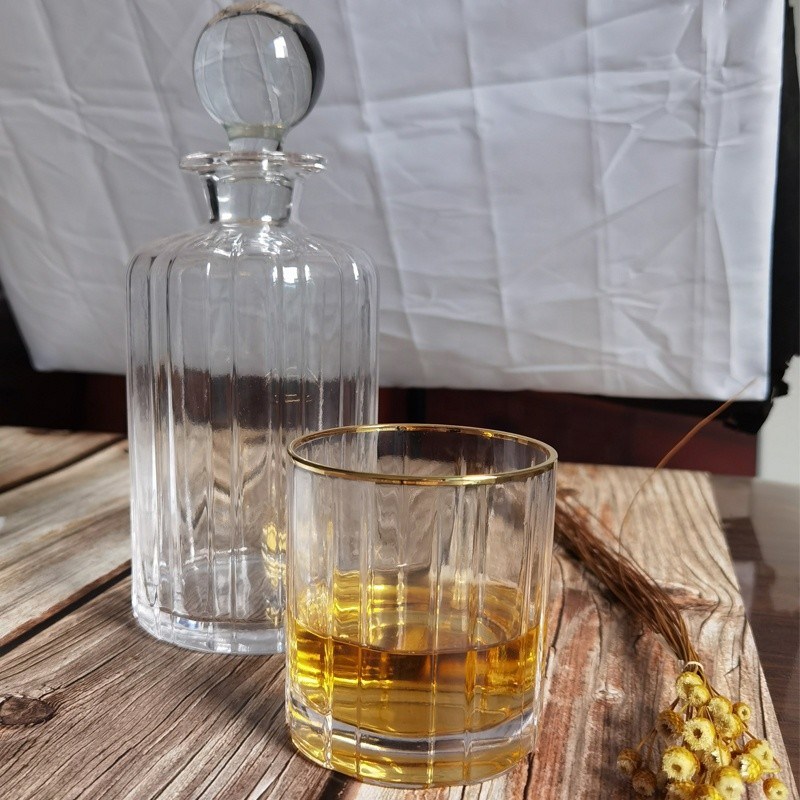 คุณภาพ Customized Gold Rim Whole Set Handmade Whiskey Glass โรงงาน