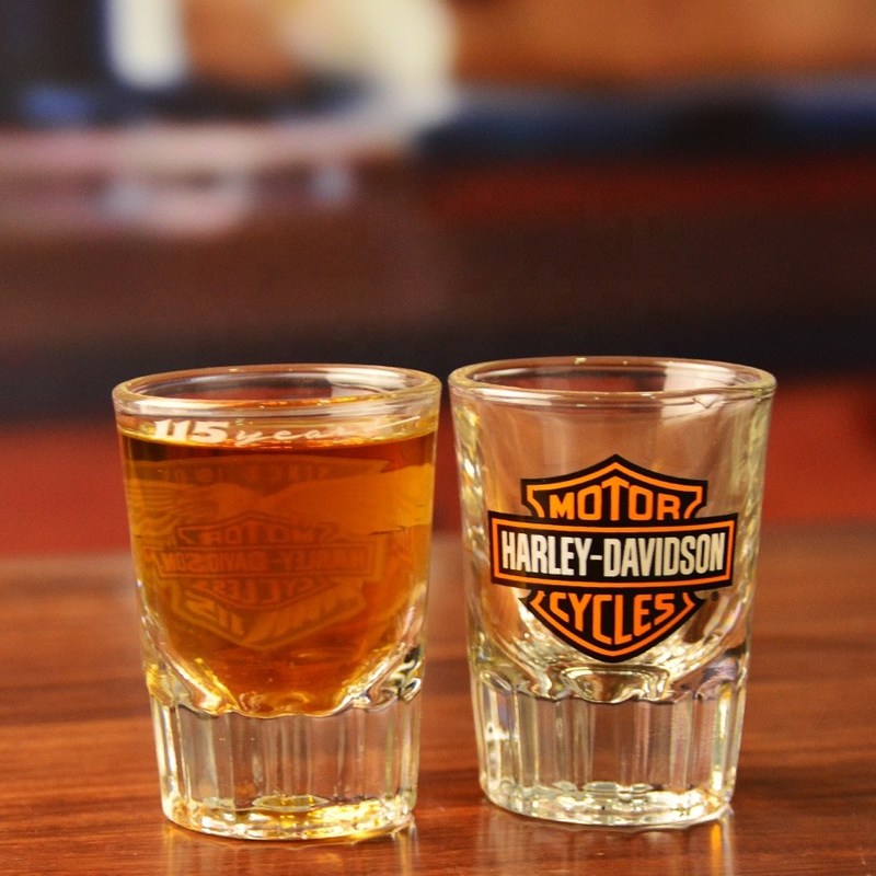 คุณภาพ 2oz Unique Shot Glasses โรงงาน