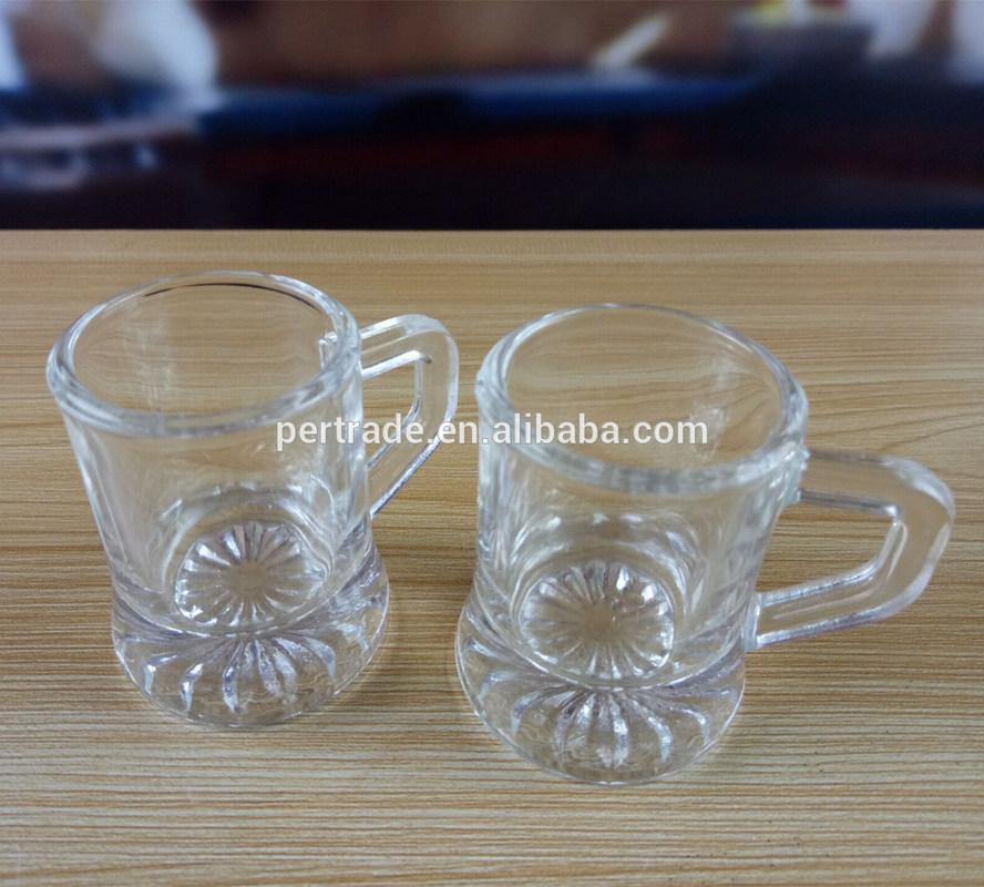 คุณภาพ Customize Unique Shot Glasses , Mini Shot Glasses With Embossed Bottom โรงงาน