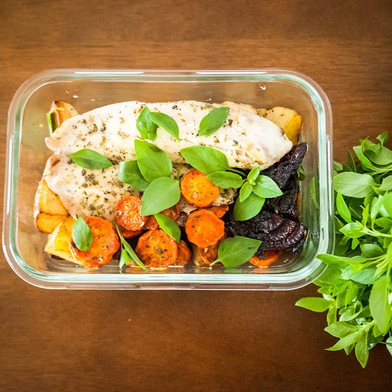 คุณภาพ Borosilicate Pressed Glass Lunch Boxes With Locking Lids โรงงาน