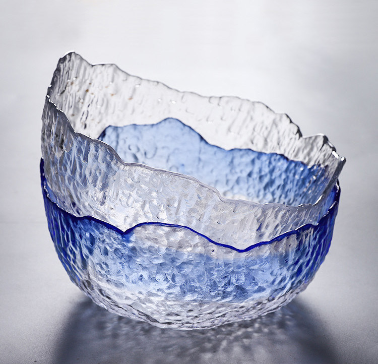 คุณภาพ Hammered Pattern Irregular Shape Crystal Salad Serving Bowl โรงงาน