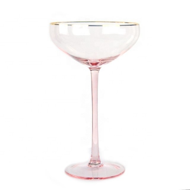 คุณภาพ Pink Crystal Cocktail Glasses โรงงาน