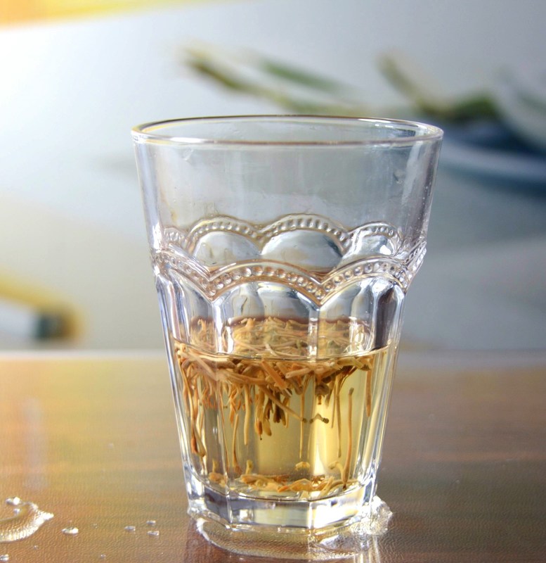 คุณภาพ Stemless Embossed Multiple Tangent 10 Oz Glass Tumbler โรงงาน