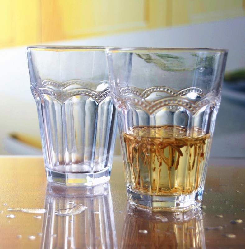 คุณภาพ Stemless Embossed Multiple Tangent 10 Oz Glass Tumbler โรงงาน