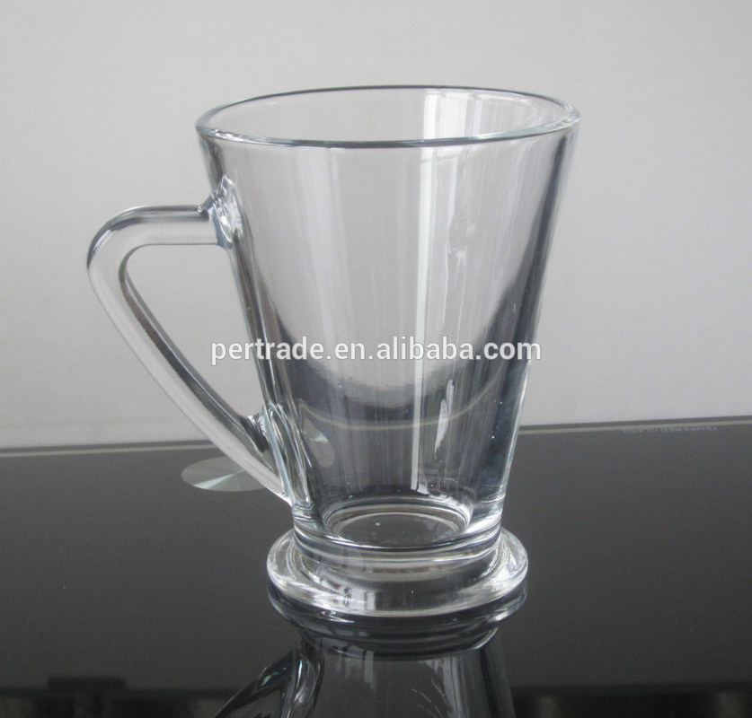 คุณภาพ Irish Style Machine Made Crystal Whisky Tumblers With Handle โรงงาน
