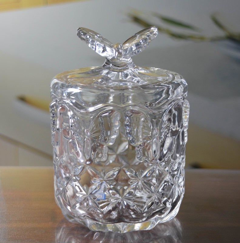 คุณภาพ Butterfly Embossed Creative Crystal Glass Storage Jars โรงงาน
