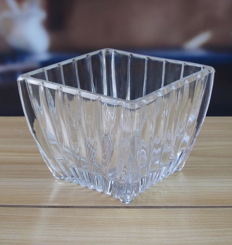 คุณภาพ Square Optic Stripes Glass Storage Jars For Candy โรงงาน