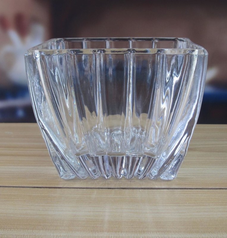 คุณภาพ Square Optic Stripes Glass Storage Jars For Candy โรงงาน