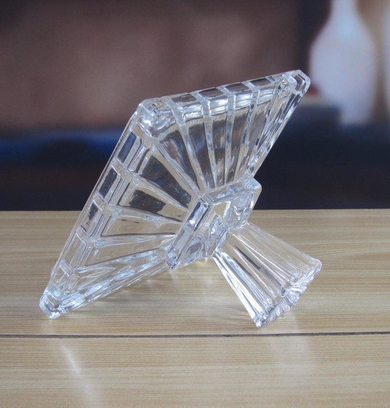 คุณภาพ Square Optic Stripes Glass Storage Jars For Candy โรงงาน