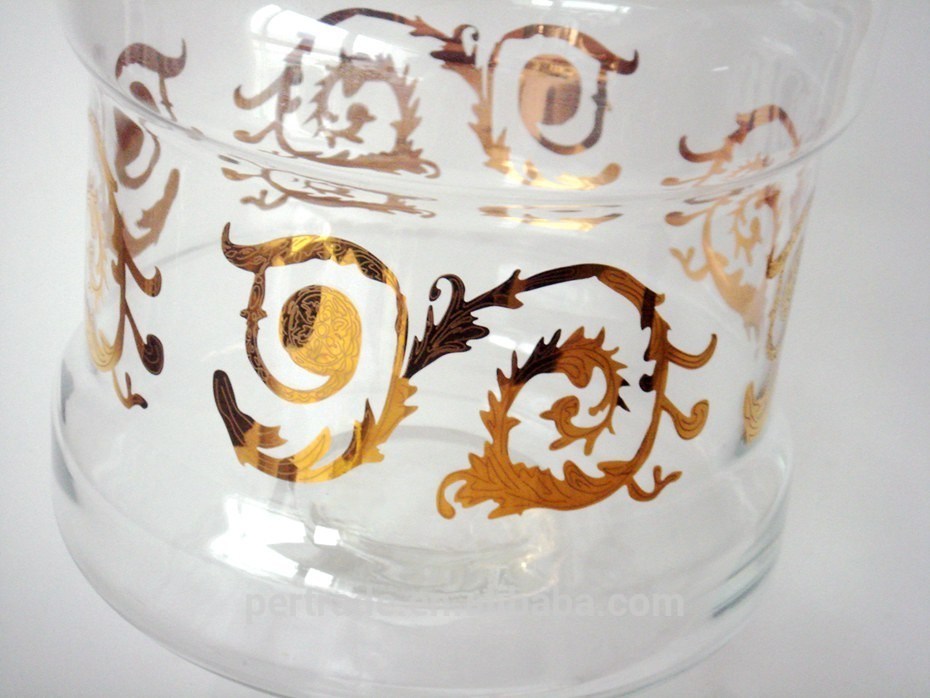 คุณภาพ Large Footed Glass Storage Jars With Gold Decoration Decal โรงงาน