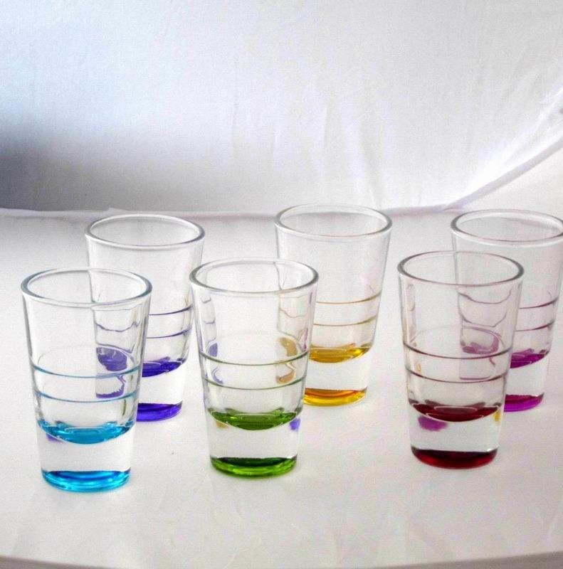 คุณภาพ Handpainted Rainbowl Bottom Crystal Shot Glasses For Pub โรงงาน