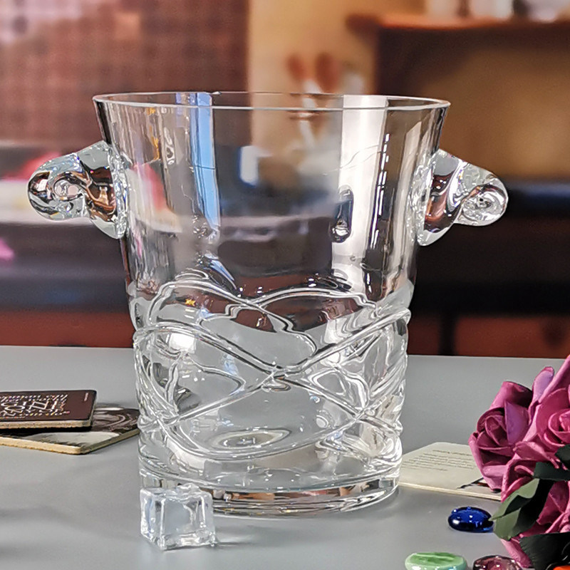 คุณภาพ Unique Handmade Whiskey Glass With Inlaid Eyes Design โรงงาน