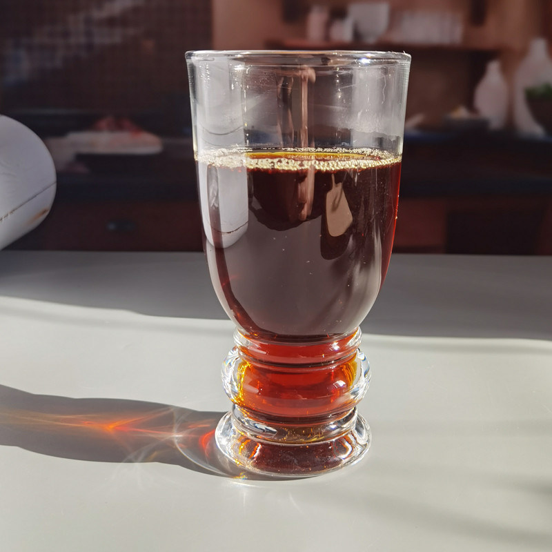 คุณภาพ 550ml Retro Style Craft Beer Tulip Glasses With Handle Bottom โรงงาน