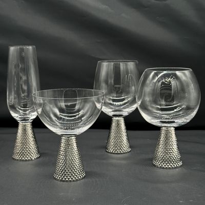 คุณภาพ Electroplate Diamond Base Wine Glass Set โรงงาน