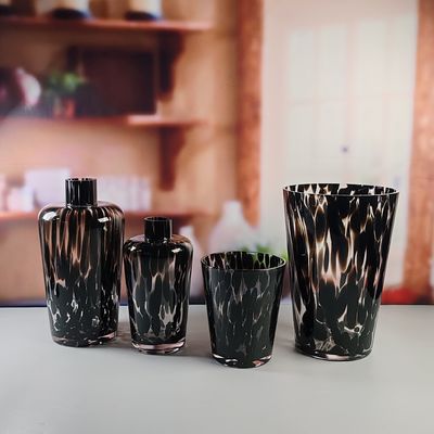 คุณภาพ Handmade Amber Glass Vase Modern Unique Vase for Table Centerpiece Decorative Flower Vases for Home Office Wedding(S size) โรงงาน