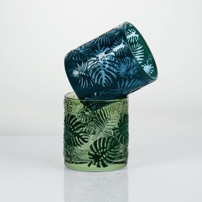 คุณภาพ Embossed Tropical Monstera Leaf Glass Candle Holder with 200ml Capacity in Lead-Free Crystal Glass โรงงาน