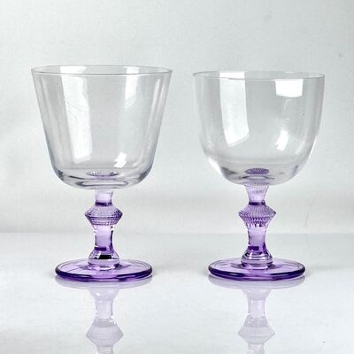 คุณภาพ 4‑Pack Vintage Purple Stem Wine Glasses, Assorted Shapes Clear Cup with Decorative Purple Stem, Handblown Glass Goblets for Wedding Party Home Tabletop Decoration โรงงาน