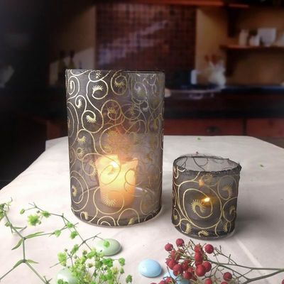 คุณภาพ Decorative Handmade Silk Sleeve Coat Cylinder Candle Holders โรงงาน