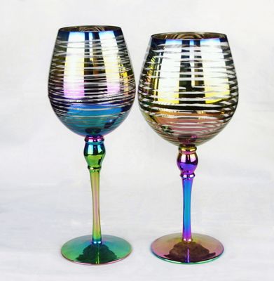 คุณภาพ Laser Circles Pattern Iridescent Crystal Wine Glass With Pearl Stem โรงงาน