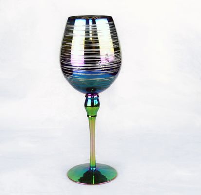 คุณภาพ Laser Circles Pattern Iridescent Crystal Wine Glass With Pearl Stem โรงงาน