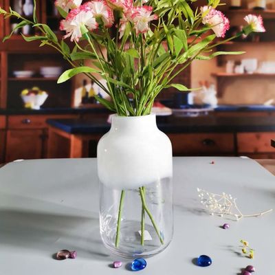 คุณภาพ Hand Made Solid White Top Half Ceramic Glass Jar Vase โรงงาน