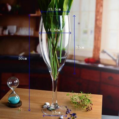 คุณภาพ Europe Style Long Stem Glass Vase Centerpiece For Party โรงงาน