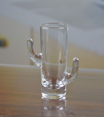 คุณภาพ Wedding Favors Crystal 2 Oz Cactus Tequila Shot Glass โรงงาน