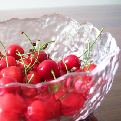 คุณภาพ Hammered Pattern Irregular Shape Crystal Salad Serving Bowl โรงงาน
