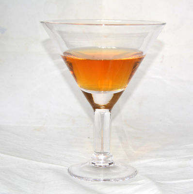 คุณภาพ Unique Customization Thick Stem Crystal Cocktail Glasses โรงงาน