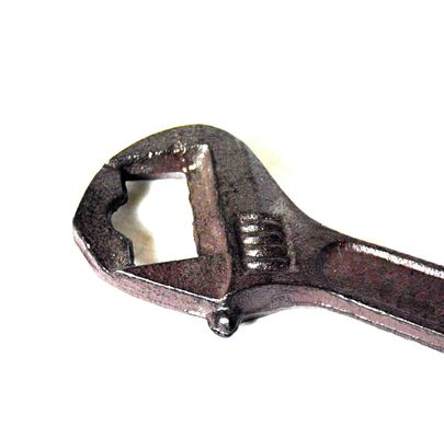คุณภาพ Spanner Shape Cast Iron Bottle Opener โรงงาน
