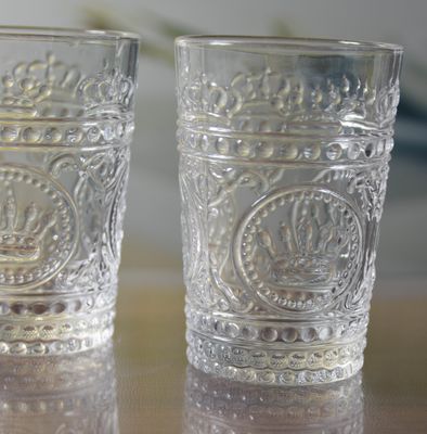 คุณภาพ 8Oz Crown Design Embossed Tumbler Drinking Glasses โรงงาน