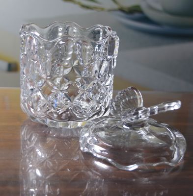 คุณภาพ Butterfly Embossed Creative Crystal Glass Storage Jars โรงงาน