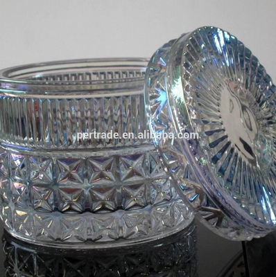 คุณภาพ Embossed Diamonds Pattern Glass Storage Jars With For Candle โรงงาน