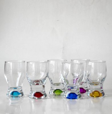 คุณภาพ Handpainted Rainbowl Bottom Crystal Shot Glasses For Pub โรงงาน