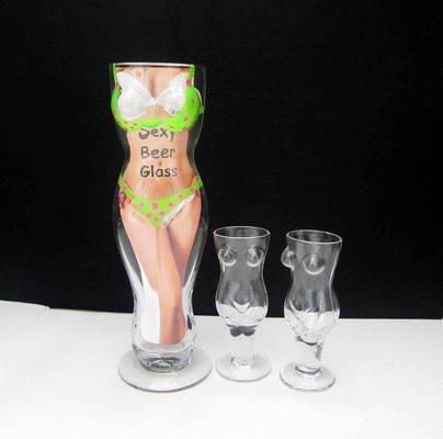 คุณภาพ Handmade Bikini Beauty Shaped LFGB Unique Shot Glasses โรงงาน